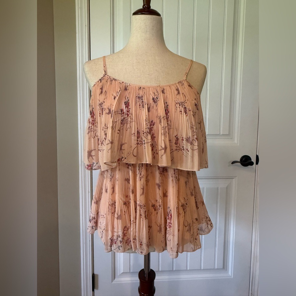 Lauren Conrad Peach Floral Pleated‎ Tiered Tank Top Blouse XS